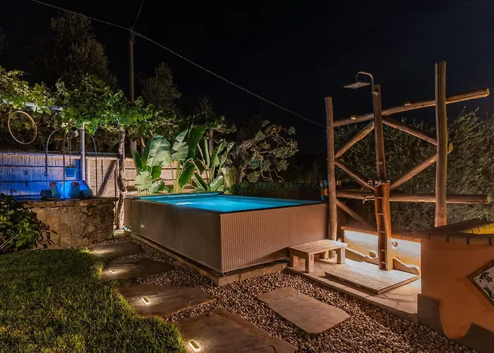 Villa Caruso Private Heated Pool & Sea View